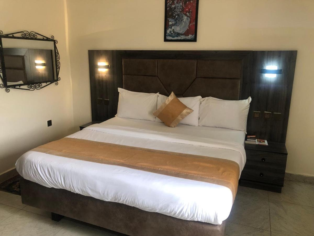 Roban Hotels Limited Enugu Exterior foto